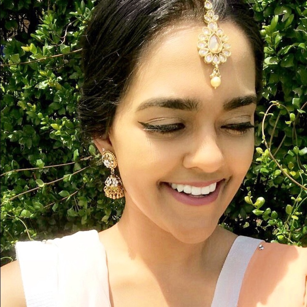 Meet your Posher, Mahek